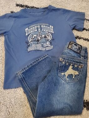 Cowboy Hardware Jeans And Tshirt